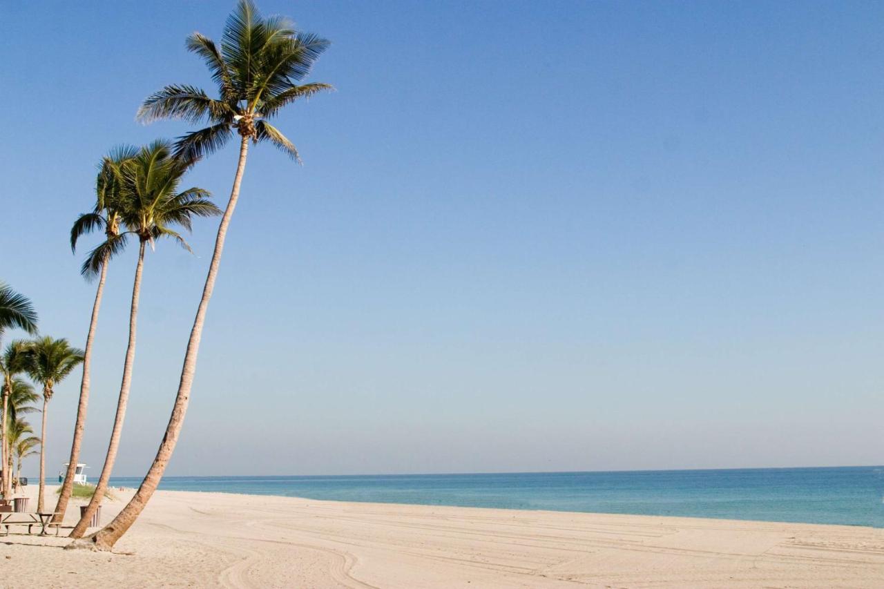 Bahia Mar Fort Lauderdale Beach - Doubletree By Hilton Hotel Exterior photo