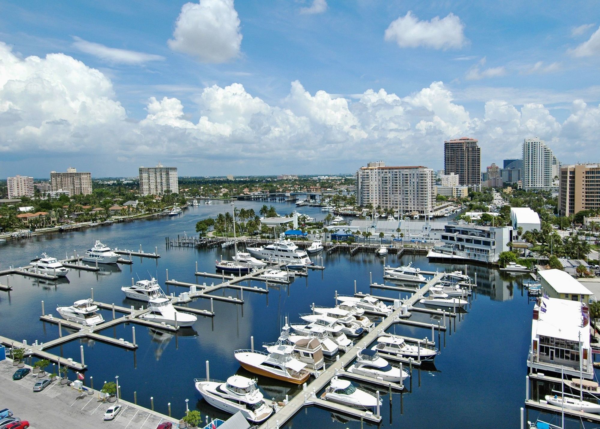 Bahia Mar Fort Lauderdale Beach - Doubletree By Hilton Hotel Exterior photo